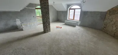 Casa semifinisata cu etaj 5 camere zona Schit pretabila pensiune - foto 15