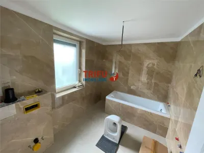 Casă pe un nivel cu garaj zona Centru - foto 12