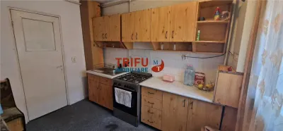 Apartament 3 camere de vanzare zona Cetate - foto 7