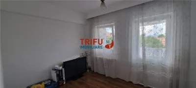 Apartament 3 camere de inchiriat zona Centru etaj intermediar - foto 9
