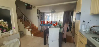 Casa tip duplex cu 3 camere zona Centru - foto 18