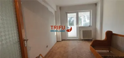 Apartament 3 camere de vanzare zona Liceul Sportiv - foto 6