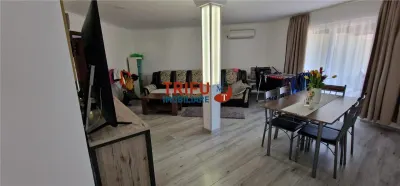 Casa cu 3 apartamente in Centru - foto 2
