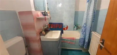 Apartament cu 4 camere de vanzare zona Centru - foto 11