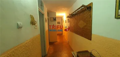 Apartament cu 4 camere de vanzare zona Centru - foto 8