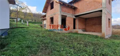 Casă de vânzare 4 camere zona Valea Popii - foto 1
