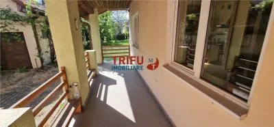 Casă cu 6 camere de vânzare - foto 2