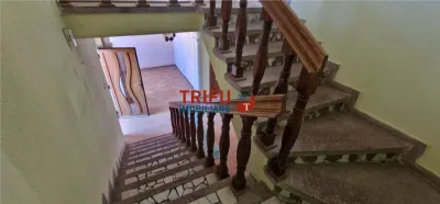 Casă cu 6 camere de vânzare - foto 12