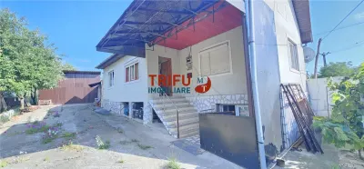 Casă de Vânzare în Berghin 1253mp teren - Berghin