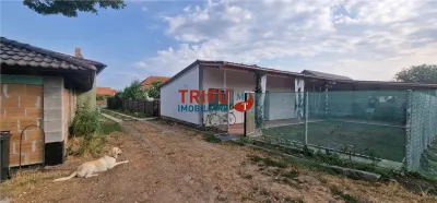 Casa de vanzare in Totoi - foto 3