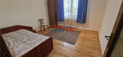 Apartament 3 camere de Inchiriat cu parcare Cetate - foto 3