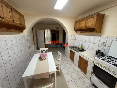 Apartament 2 camere decomandat loc de parcare zona Ampoi Alba Iulia - foto 6