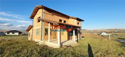 Casă la roșu cu garaj în Orizont - foto 2