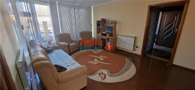 Casa de vanzare 5 camere zona Barabant - foto 4