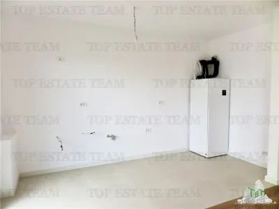 Vila Premium de vanzare in Bucuresti Pipera | curte privata | loc de parcare | Persoana Fizica fara TVA - foto 11