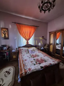 Casa de vanzare cu gradina si curte in Orasul din Inima Sarii Targu Ocna - foto 12