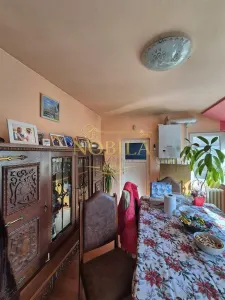Casa de vanzare cu gradina si curte in Orasul din Inima Sarii Targu Ocna - foto 17