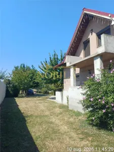 SUPER PRET  Casa P+ E  cu teren 1600 mp  de vanzare  Calea Bacaului - Sascut