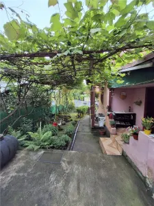 CASA SI TEREN DE VANZARE  IN TARGU OCNA - foto 11
