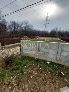 TEREN PENTRU CASA 1647 MP IN  BORZESTI - ONESTI - Borzesti