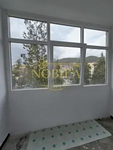 APARTAMENT de 108 mp  DE VANZARE CU 5 CAMERE, ET 1 IN STATIUNEA TURISTICA TG OCNA - foto 10