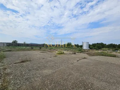 TEREN DE VANZARE INTRAVILAN IN ZONA INDUSTRIALA 8000 mp Onesti - foto 3