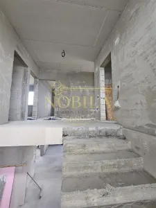 CASA P+ 1E  si  TEREN 500 MP DE VANZARE IN ANDRASESTI - foto 14