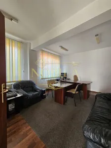 SPATIU DE INCHIRIAT IN ONESTI LANGA GARA, ZONA DE JOS - foto 13