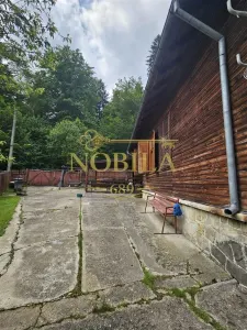 CASA DE VACANTA + TEREN PROPRIETATE IN STATIUNEA MONTANA SLANIC MOLDOVA - foto 14