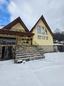 CASA DE VACANTA  CU TEREN DE VANZARE HARJA - foto 2