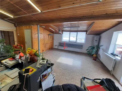 Garsoniera de 58 mp la etajul unei vile situata in sos Fundeni - foto 2