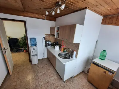 Garsoniera de 58 mp la etajul unei vile situata in sos Fundeni - foto 15