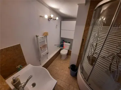 Garsoniera de 58 mp la etajul unei vile situata in sos Fundeni - foto 22