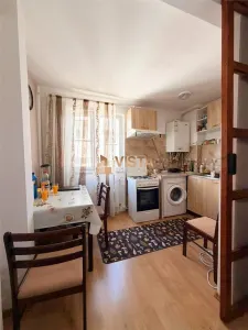 Garsoniera etaj 2/4 , centrala proprie, Tractorul, Brasov - foto 2