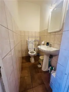 Spatiu de birouri de vanzare in Sibiu - 360 mp, curte proprie,  Ultracentral - foto 17