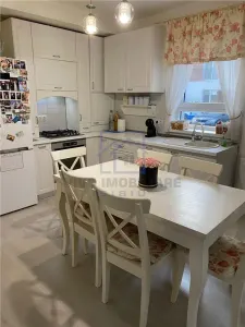 Apartament de vanzare in Sibiu - 3 camere, cu gradina si parcare privata, Selimbar - foto 7