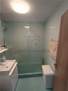 Apartament de vanzare in Sibiu - 3 camere, decomandat, 2 balcoane si pivnita, Valea Aurie - foto 9