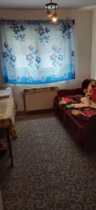 Apartament 3 camere, decomandat, etaj intermediar. Zona Stefan cel Mare, Sacele - foto 3