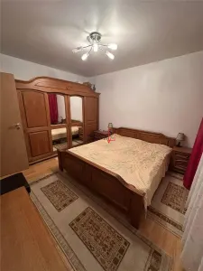 Apartament 4 camere Titan Piata Minis Centrala Termica Proprie - foto 8