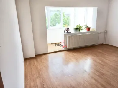 Apartament decomandat in bloc din 1993  zona Parcul Circului Vidin - foto 9