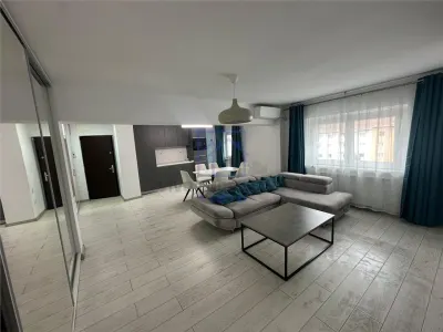 Apartament de inchiriat in Sibiu - 4 camere, 2 bai, 92 mp, Central - Sibiu