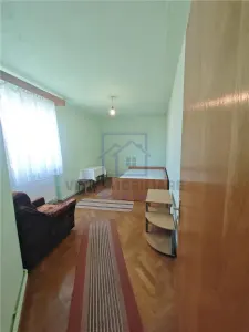 Apartament de vanzare in Sibiu - 2 camere, decomandat, garaj si pivnita, Cartierul Strand - foto 4