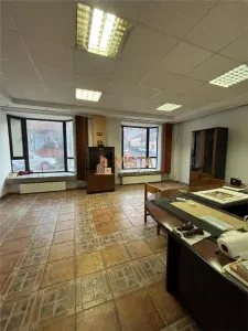 Spatiu de 141mp, ideal pentru birouri, zona Schei, Brasov - Brasov