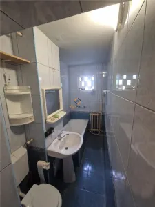 Apartament 2 camere etaj 2 zona Dacia / Iulius Town / - foto 11