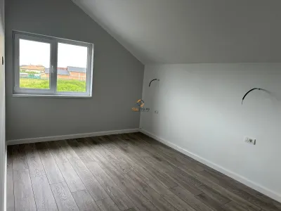 Casa NOUA langa Timisoara - foto 12