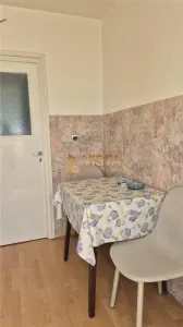 Apartament cu 2 camere la etaj 2, Calea Bucuresti , Astra - foto 12