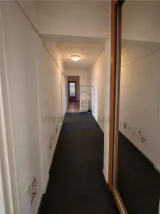 Apartament de inchiriat in Sibiu - 3 camere, decomandat, cu balcon, Bd. Mihai Viteazu - foto 8