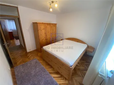 Apartament de inchiriat in Sibiu - 2 camere, decomandat, cu balcon, Bd. Mihai Viteazu - Sibiu