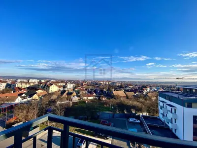 Penthouse de vanzare in Sibiu -  boxa si terasa de 107 mp cu vedere panoramica - foto 8
