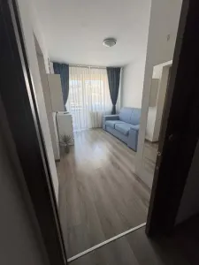 Garsoniera decomandata, mobilata si utilata. Zona Sanpetru - Sanpetru